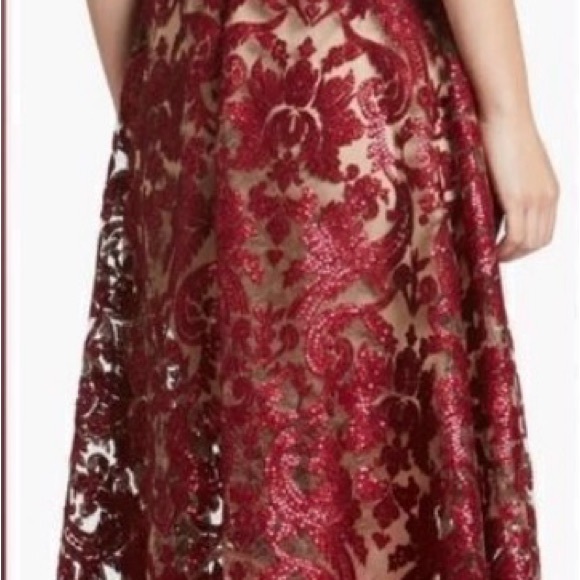 Dress the Population Sequin & Embroidered - Size M NEW - Picture 2 of 5